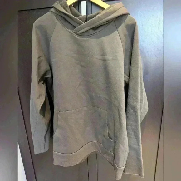 Twenty Streetwear Gray Sweatshirt - size Large excellent condition - Picture 1 of 4